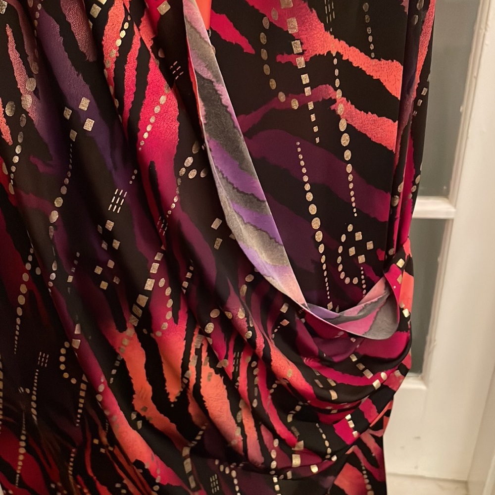 Chain Women’s Top. - Picture 5 of 8